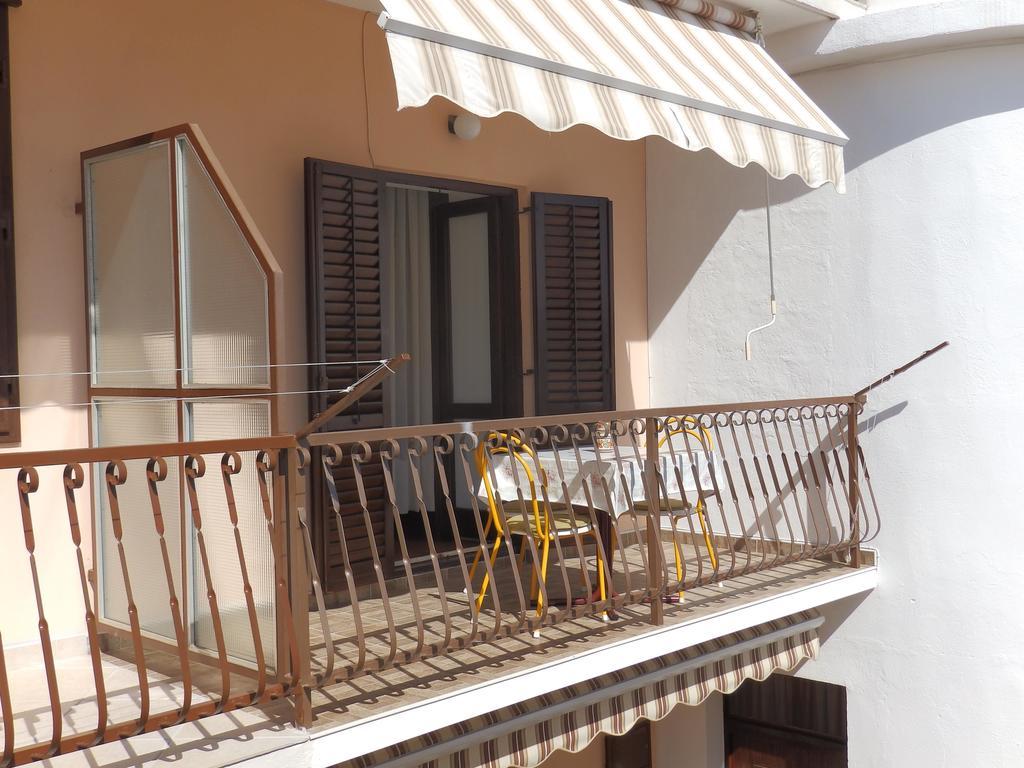 Apartments Ruzica Zaostrog Exterior photo